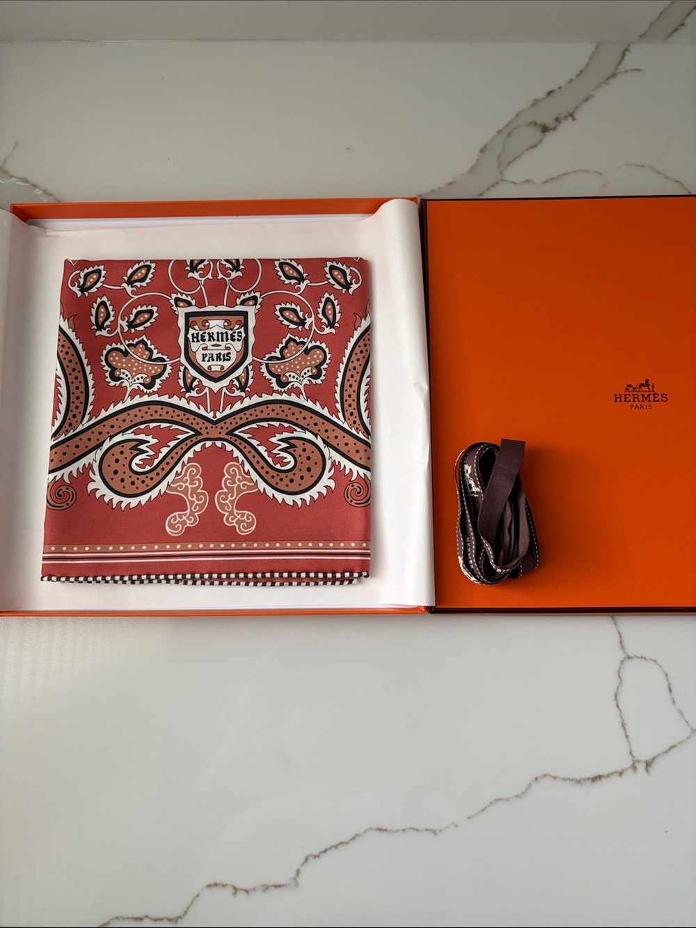 Final Price-No Offers! Hermes Terracotta Brick Paisley Silk Bandana - Picture 5 of 8